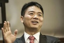 网友偶遇刘强东:在夜市用塑料碗和乡亲们喝酒,现身苏超为球队加油-程序员中文网