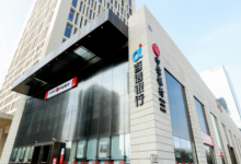 百信银行全员降薪20%到50%？官方回应｜银行财眼-程序员中文网