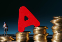 A股三大指数集体低开，多元金融等板块跌幅居前-程序员中文网