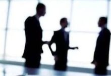 董事长、副董事长、总经理……7人集体辞职!股价暴涨20%-程序员中文网