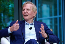 苹果前CEO：OpenAI是苹果数十年来的首个真正竞争对手-程序员中文网