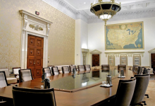 美联储会议纪要：多数官员支持年内进一步降息 路径分歧显著-程序员中文网