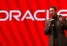 甲骨文股价暴跌超10%！订单积压越来越多 “烧钱”砸AI风险令人担忧-程序员中文网